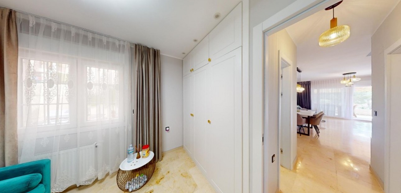 Sale - Villa -
Las Ramblas