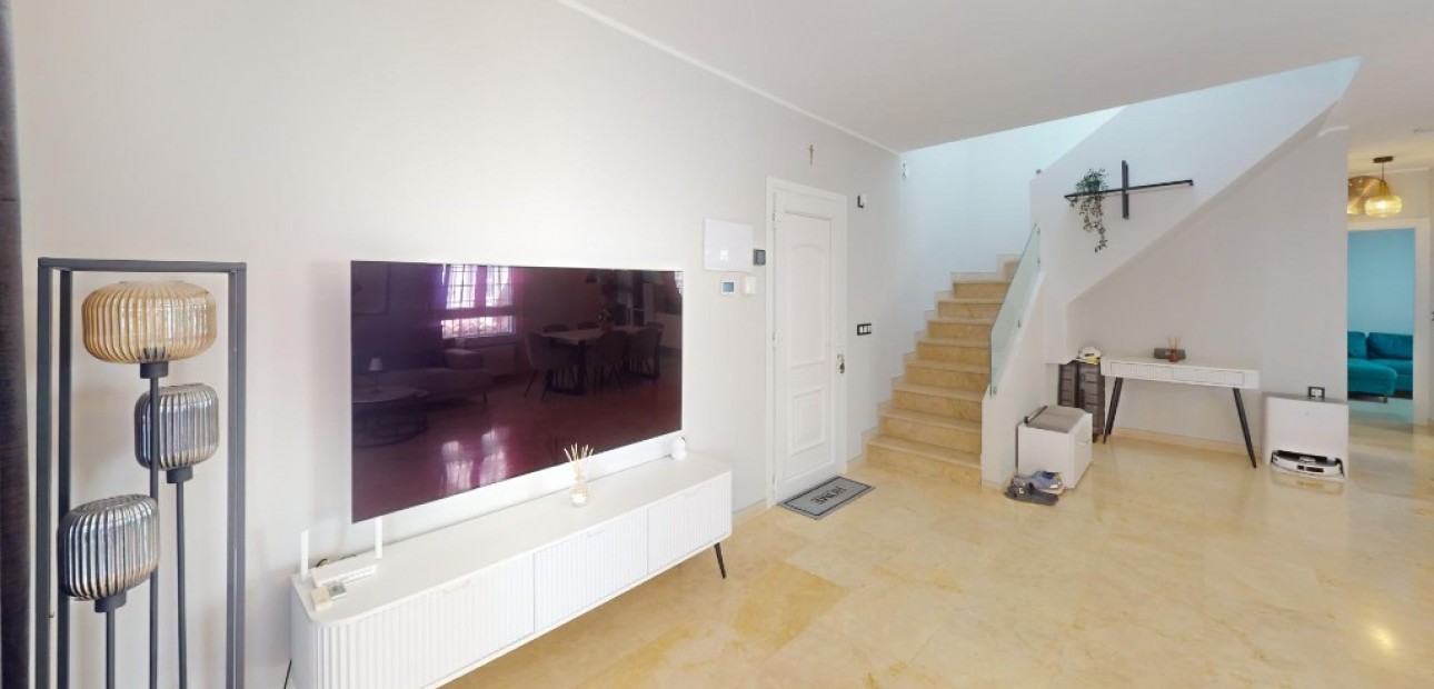 Sale - Villa -
Las Ramblas