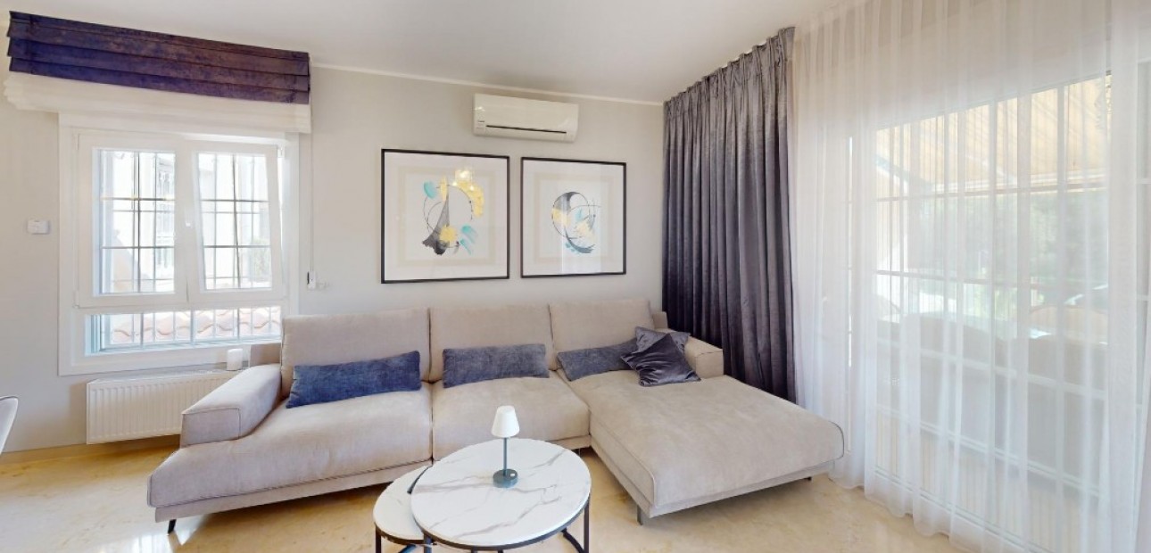 Sale - Villa -
Las Ramblas