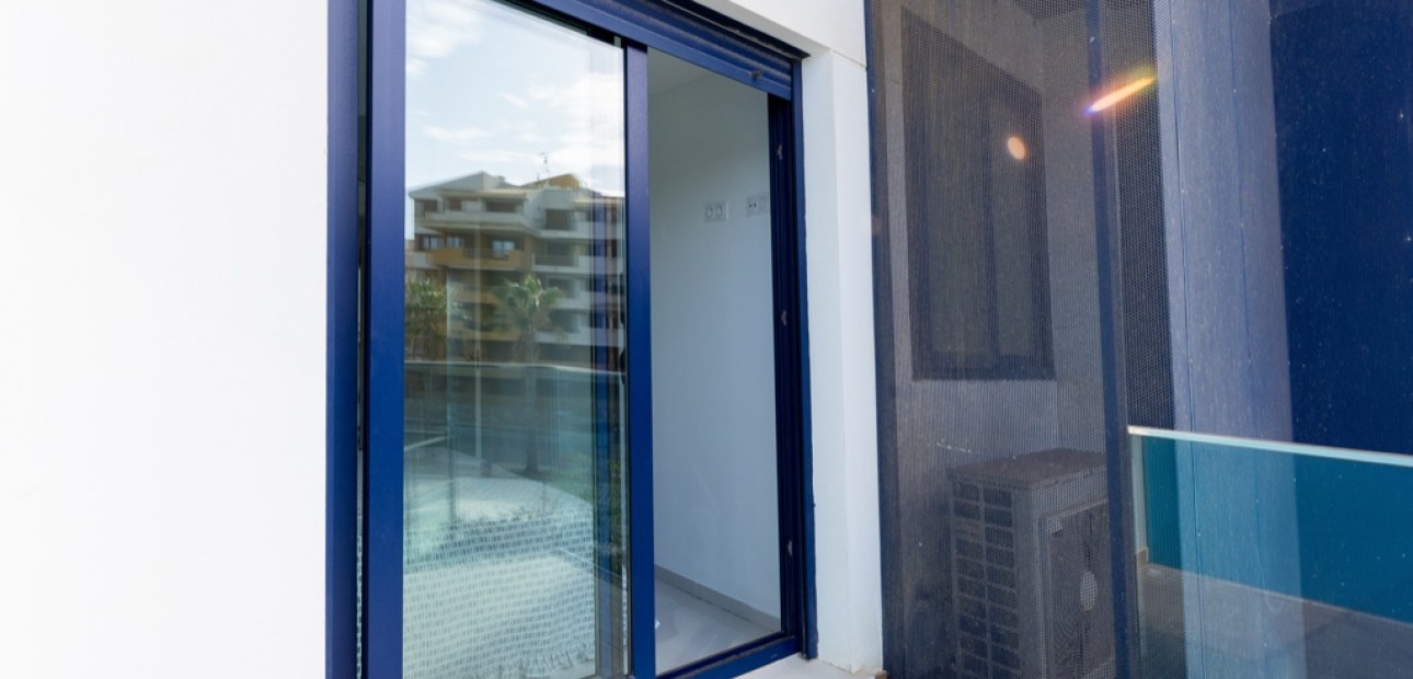 Sale - Apartment / flat -
Punta Prima - Sea Senses