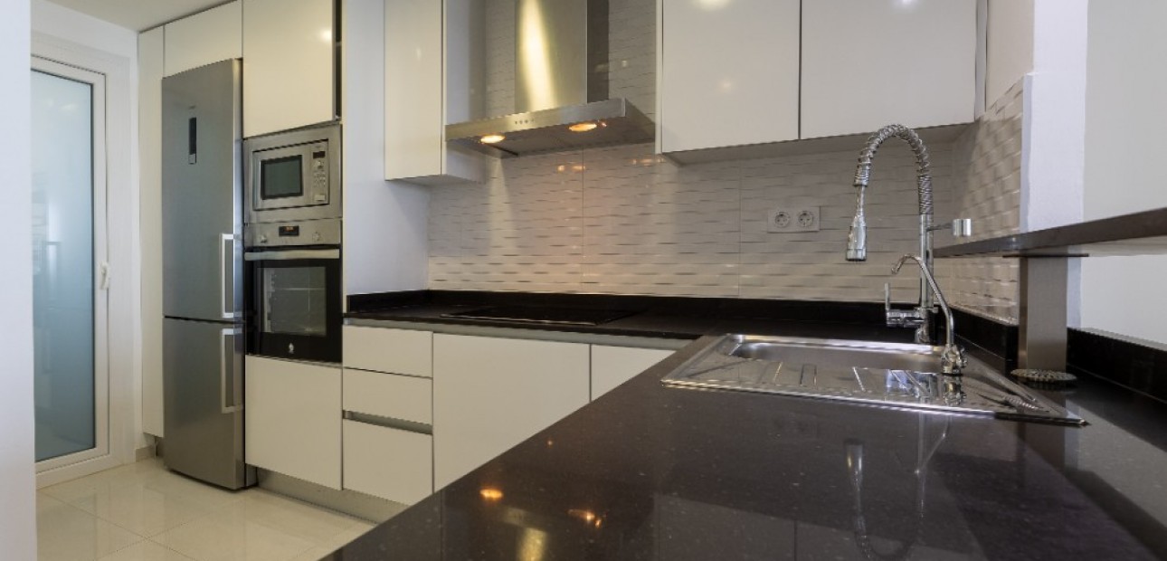 Sale - Apartment / flat -
Punta Prima - Sea Senses