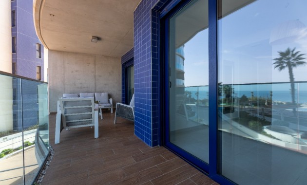 Sale - Apartment / flat -
Punta Prima - Sea Senses