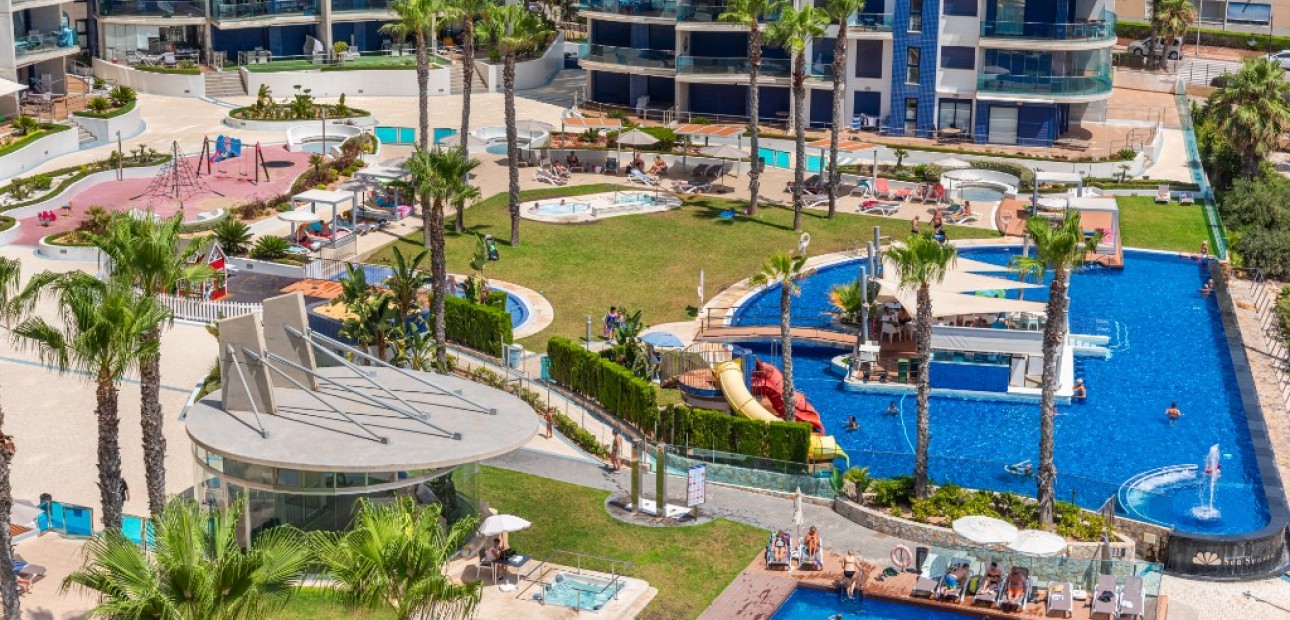 Sale - Apartment / flat -
Punta Prima - Sea Senses