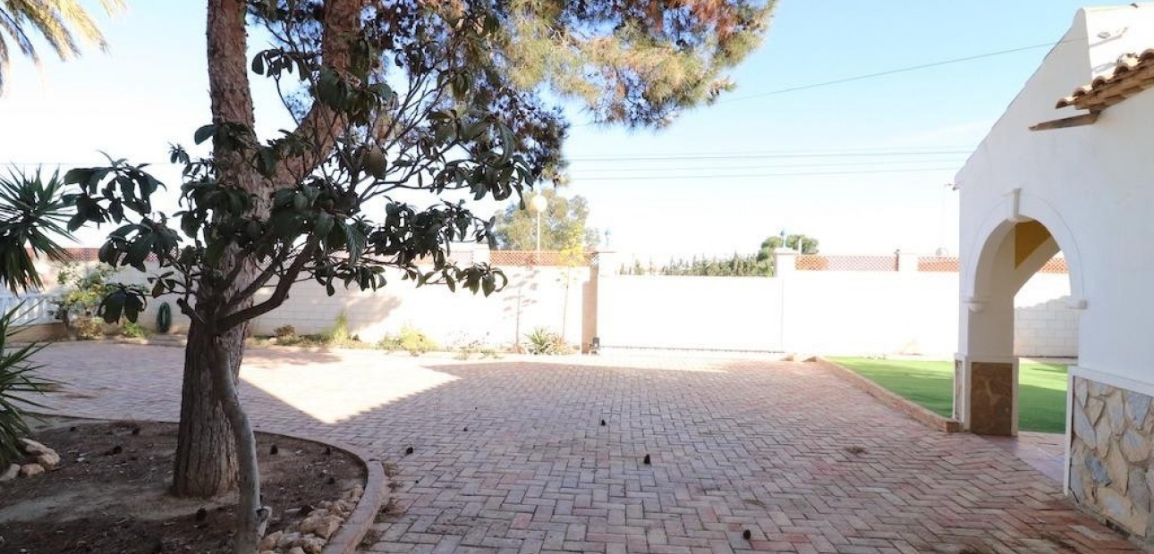 Herverkoop - Villa -
Los Dolses