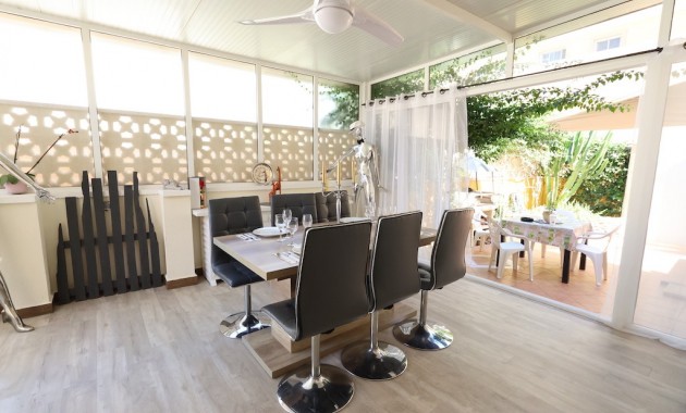 Herverkoop - Villa -
Cabo Roig - Lomas de Cabo Roig