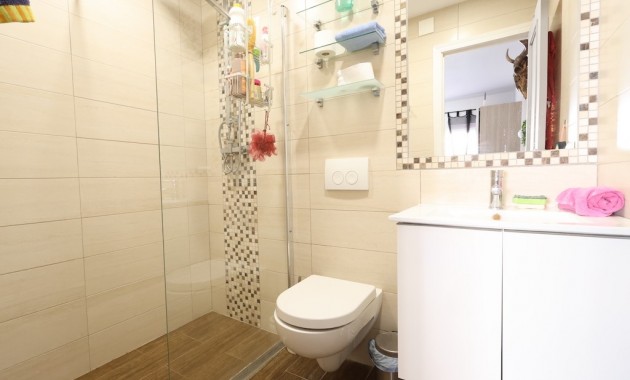 Herverkoop - Villa -
Cabo Roig - Lomas de Cabo Roig