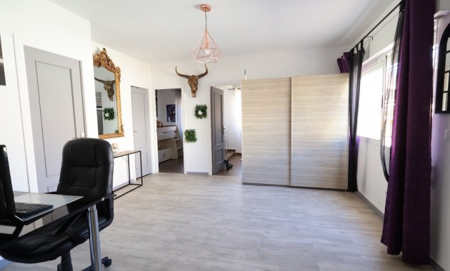 Herverkoop - Villa -
Cabo Roig - Lomas de Cabo Roig