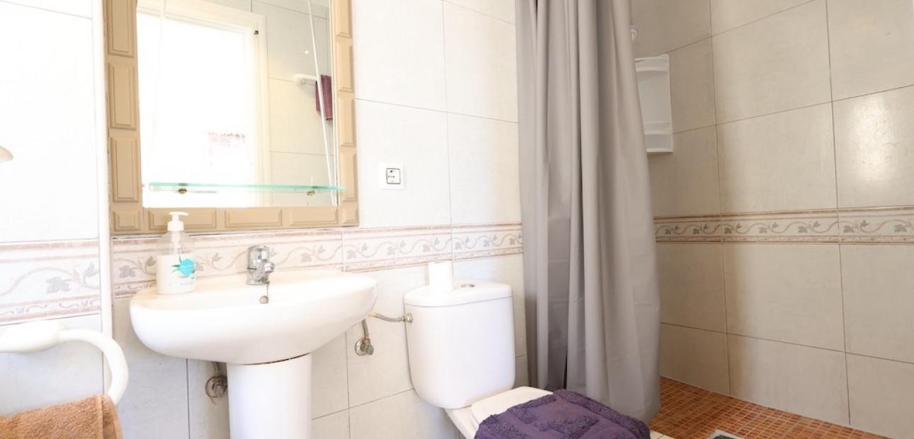 Herverkoop - Villa -
Cabo Roig - Lomas de Cabo Roig