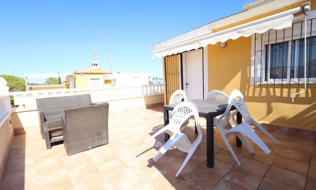 Herverkoop - Villa -
Cabo Roig - Lomas de Cabo Roig
