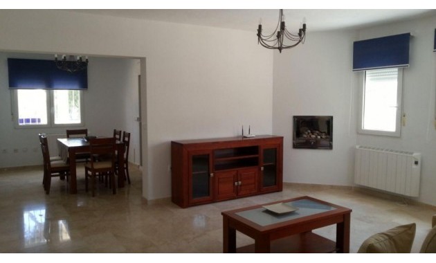 Sale - Villa -
Las Ramblas
