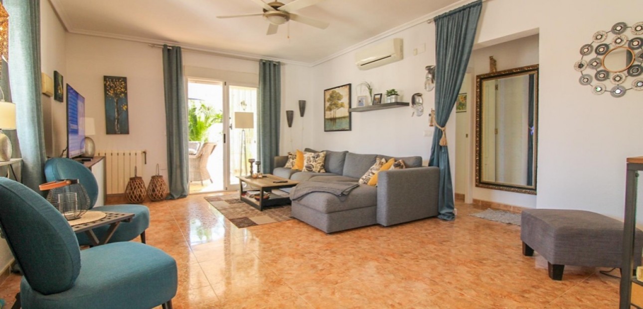 Venta - Villa -
Cabo Roig