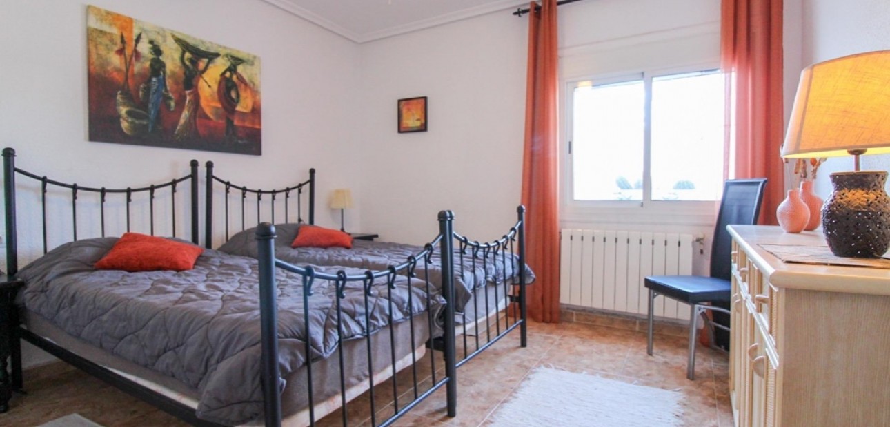 Venta - Villa -
Cabo Roig