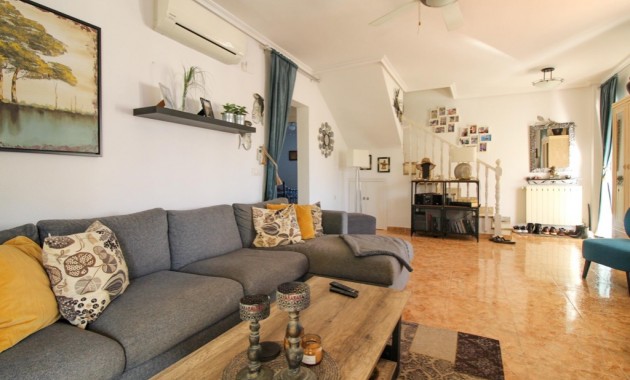 Venta - Villa -
Cabo Roig