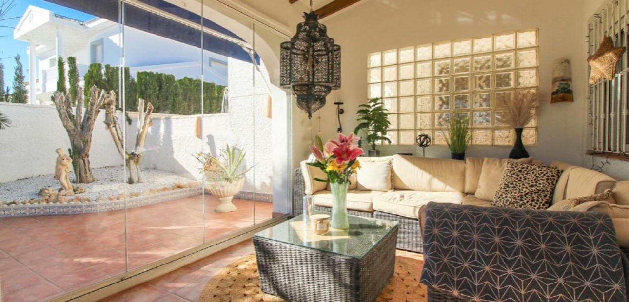 Venta - Villa -
Cabo Roig