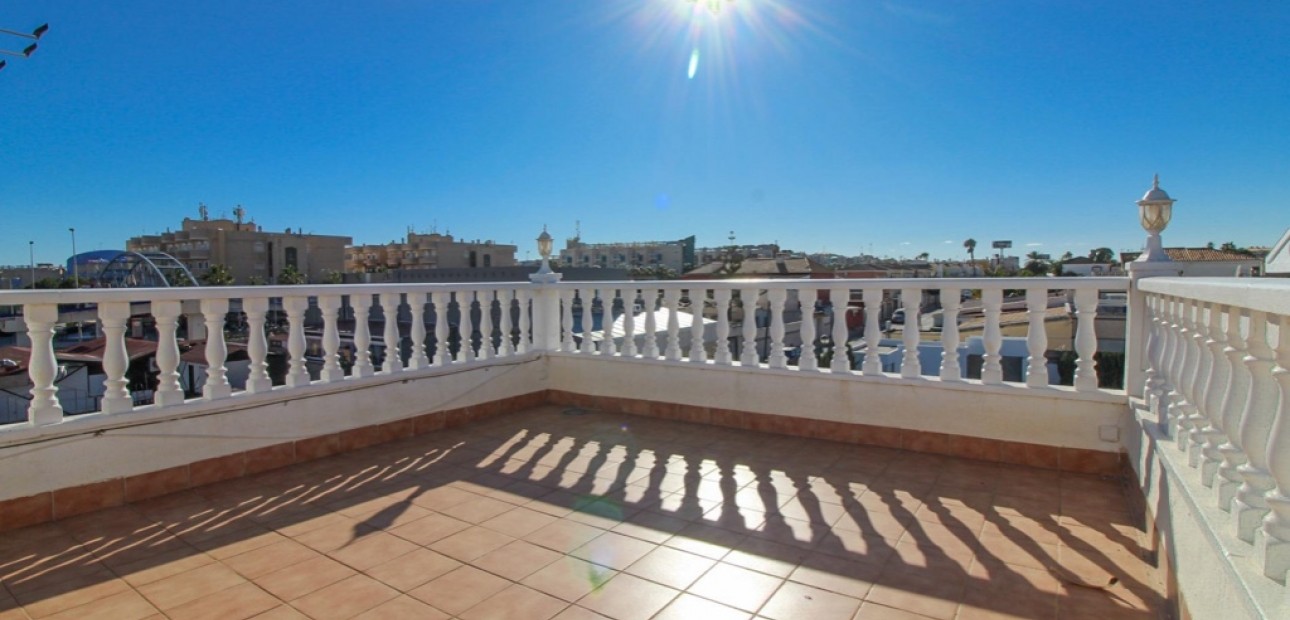 Venta - Villa -
Cabo Roig