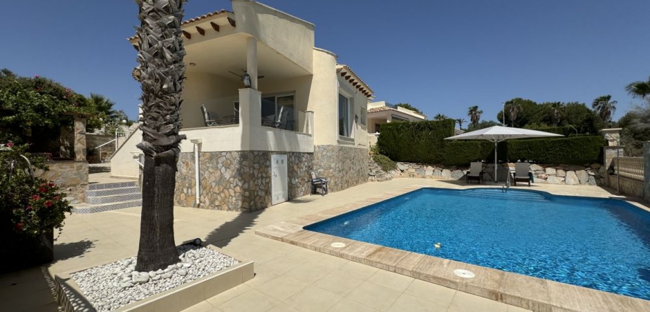 Herverkoop - Villa -
Las Ramblas