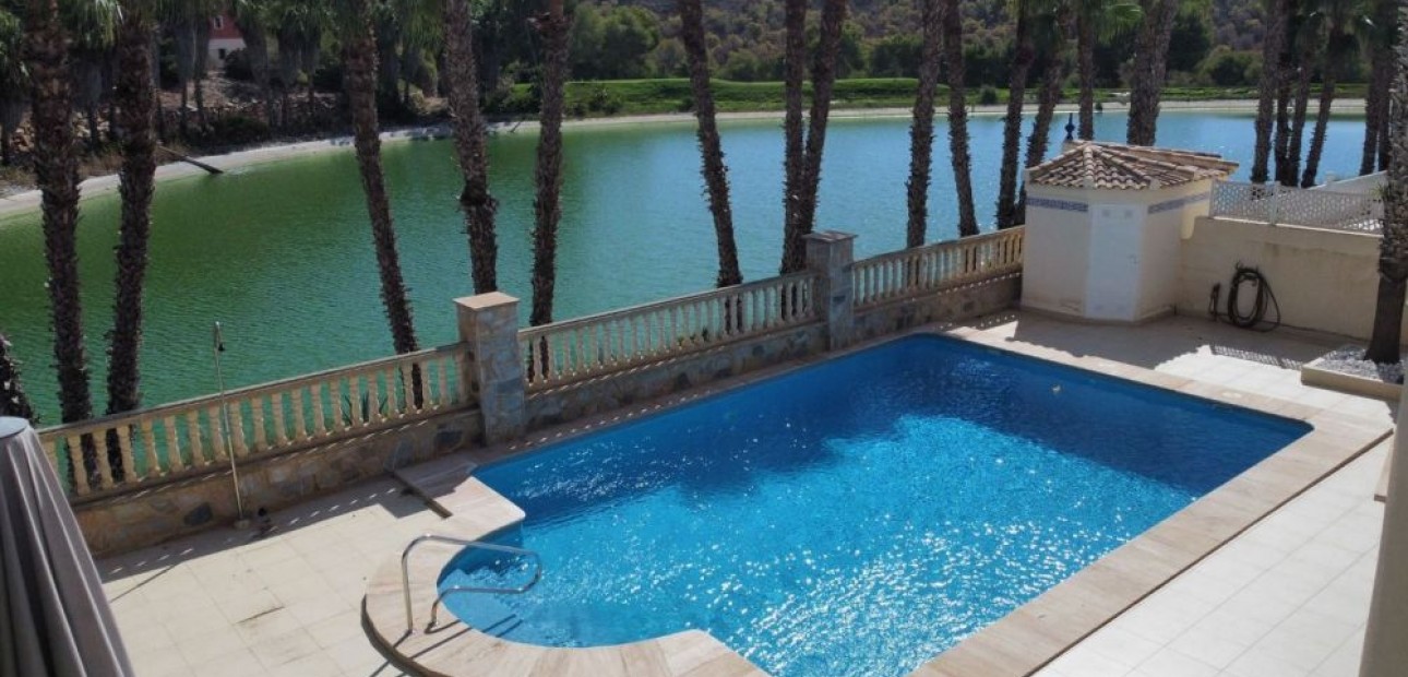 Herverkoop - Villa -
Las Ramblas