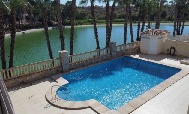 Herverkoop - Villa -
Las Ramblas