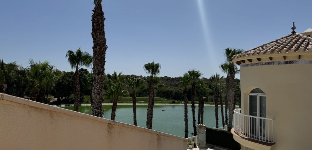 Herverkoop - Villa -
Las Ramblas