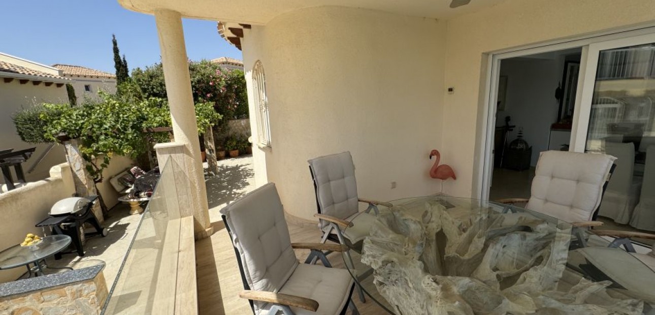 Herverkoop - Villa -
Las Ramblas