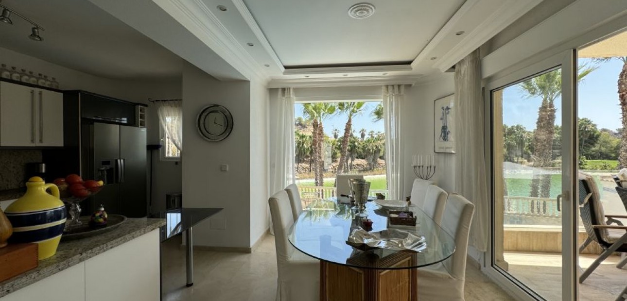 Herverkoop - Villa -
Las Ramblas