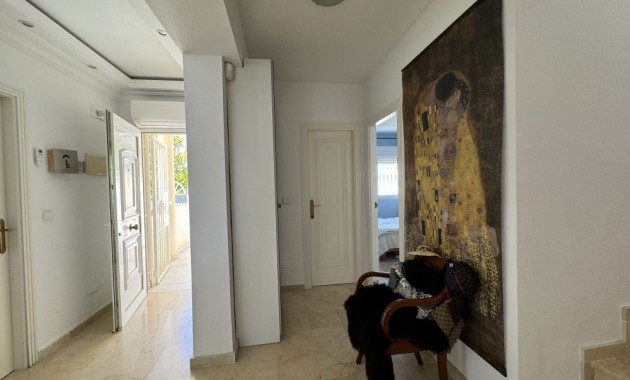 Herverkoop - Villa -
Las Ramblas