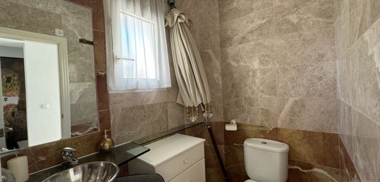 Herverkoop - Villa -
Las Ramblas