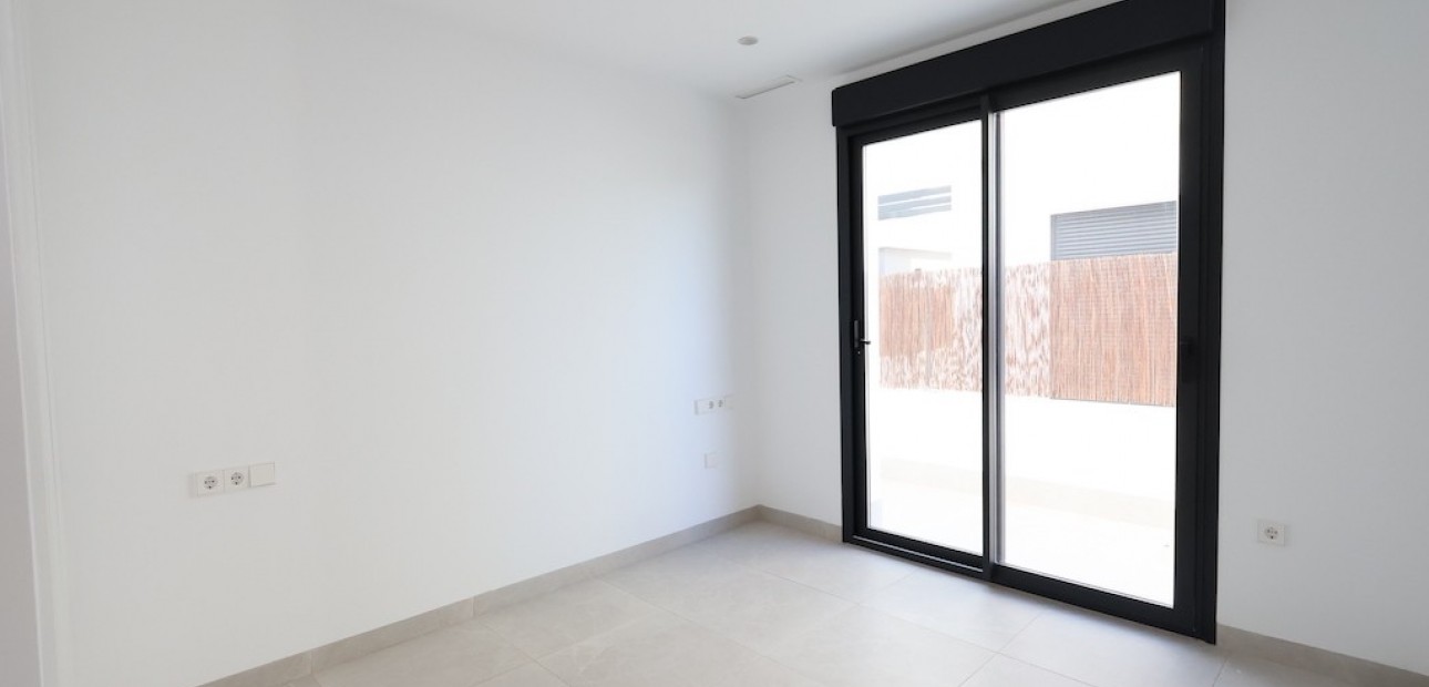 Herverkoop - Villa -
Los Alcazares