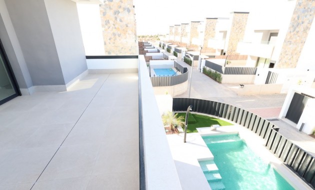 Herverkoop - Villa -
Los Alcazares