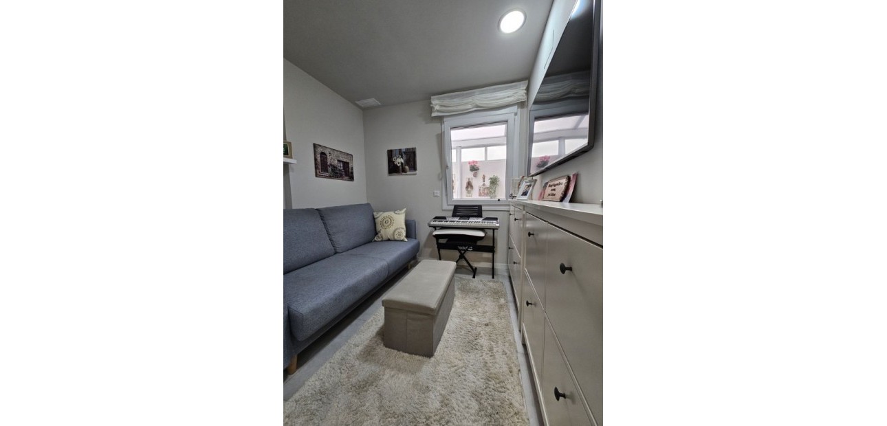 Venta - Apartamento / piso -
San Pedro del Pinatar