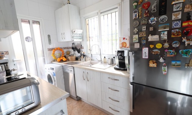 Herverkoop - Villa -
Playa Flamenca