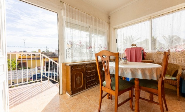 Sale - Villa -
Punta Prima