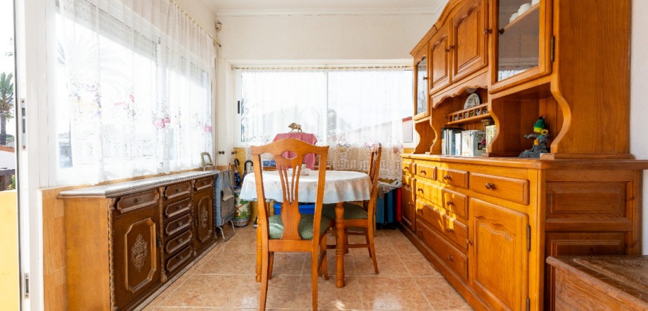 Sale - Villa -
Punta Prima