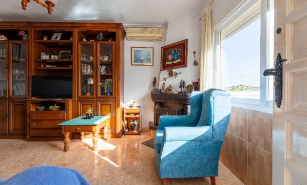 Sale - Villa -
Punta Prima