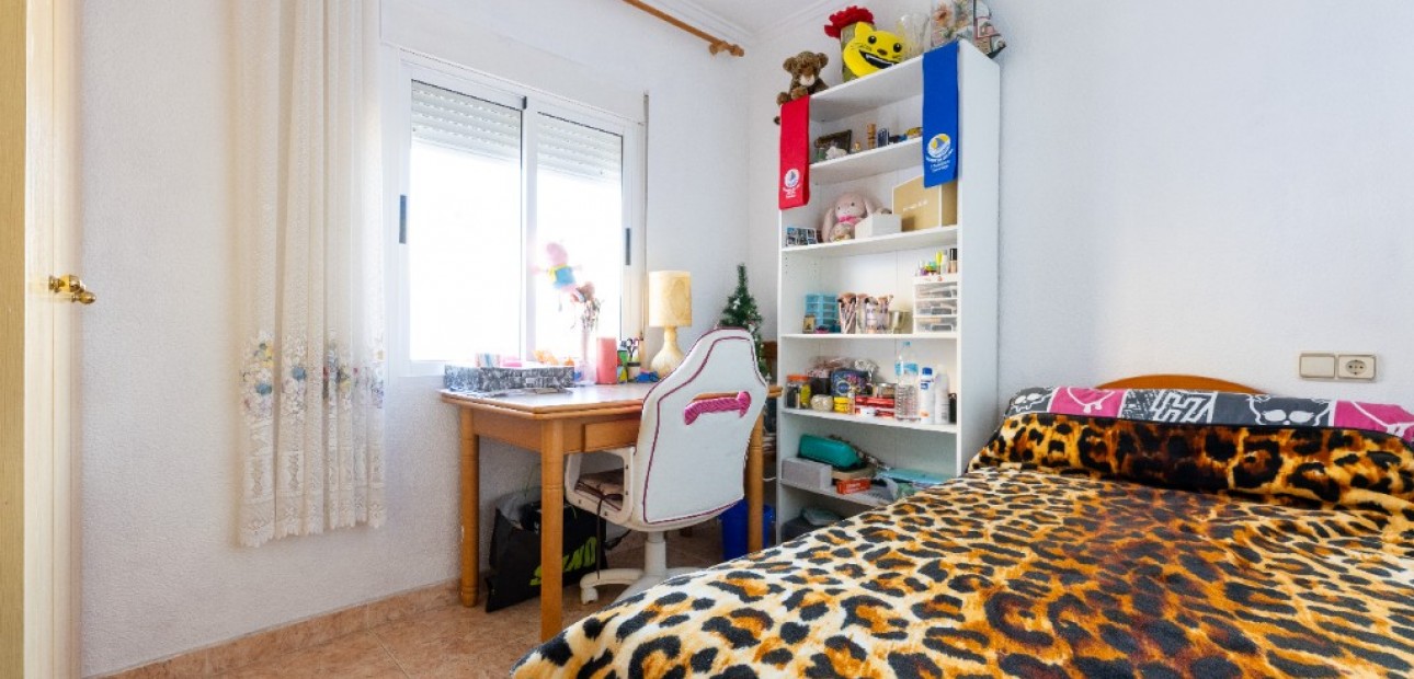 Sale - Villa -
Punta Prima