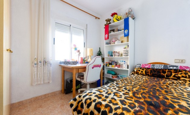 Sale - Villa -
Punta Prima