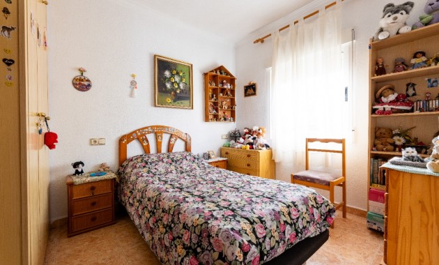 Sale - Villa -
Punta Prima