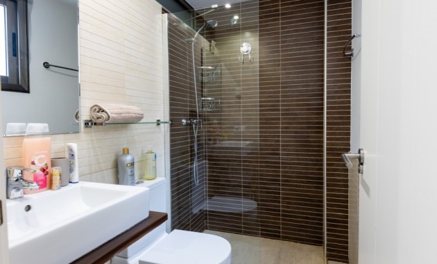 Venta - Adosado -
Punta Prima