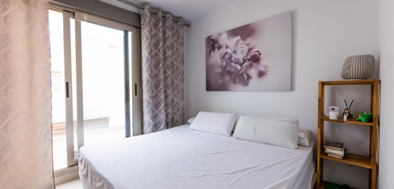 Venta - Adosado -
Punta Prima