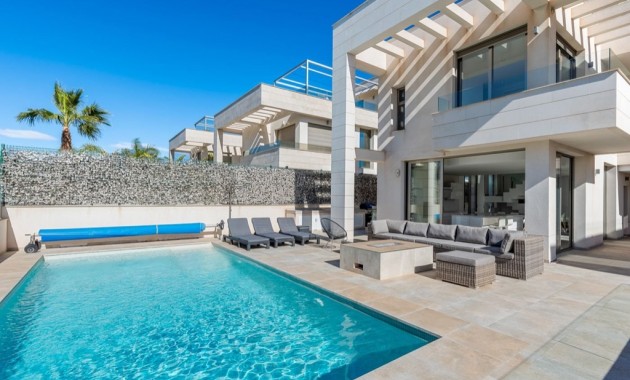 Venta - Villa -
Orihuela Costa - Villamartín