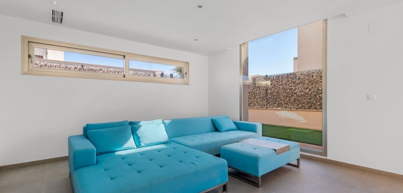 Venta - Villa -
Orihuela Costa - Villamartín