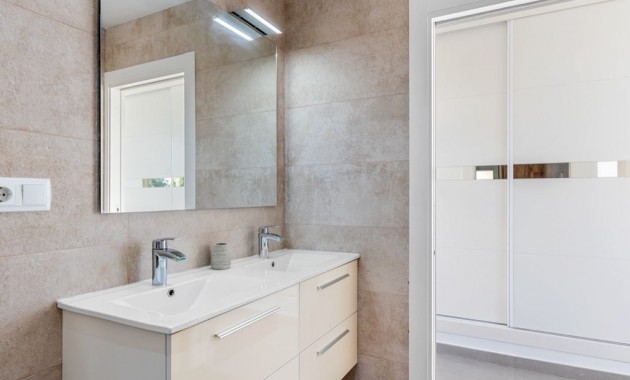 Venta - Villa -
Orihuela Costa - Villamartín