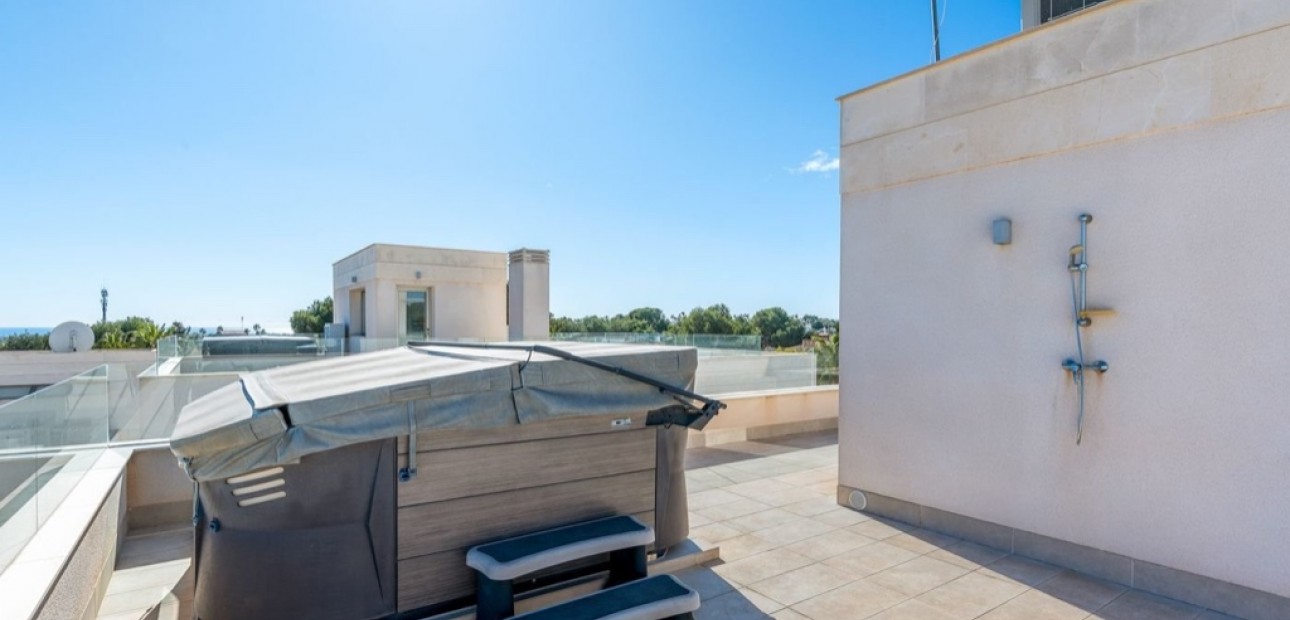 Venta - Villa -
Orihuela Costa - Villamartín