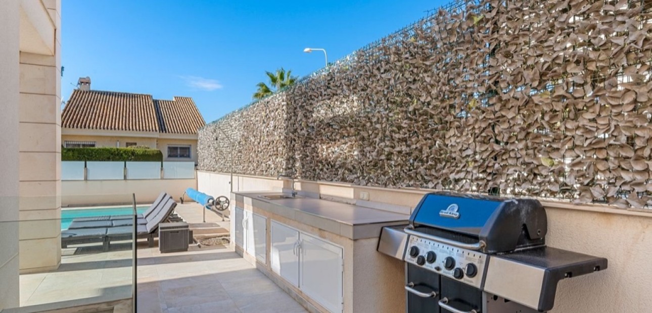 Venta - Villa -
Orihuela Costa - Villamartín