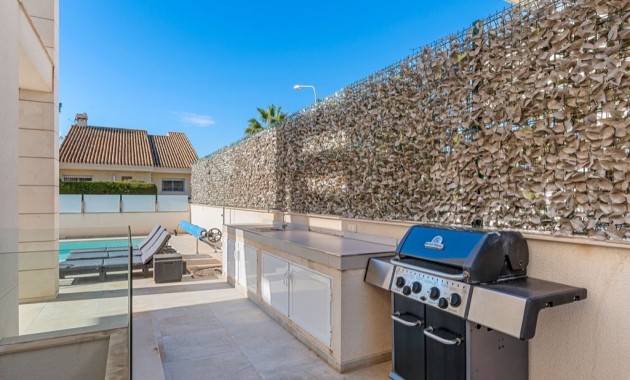 Venta - Villa -
Orihuela Costa - Villamartín