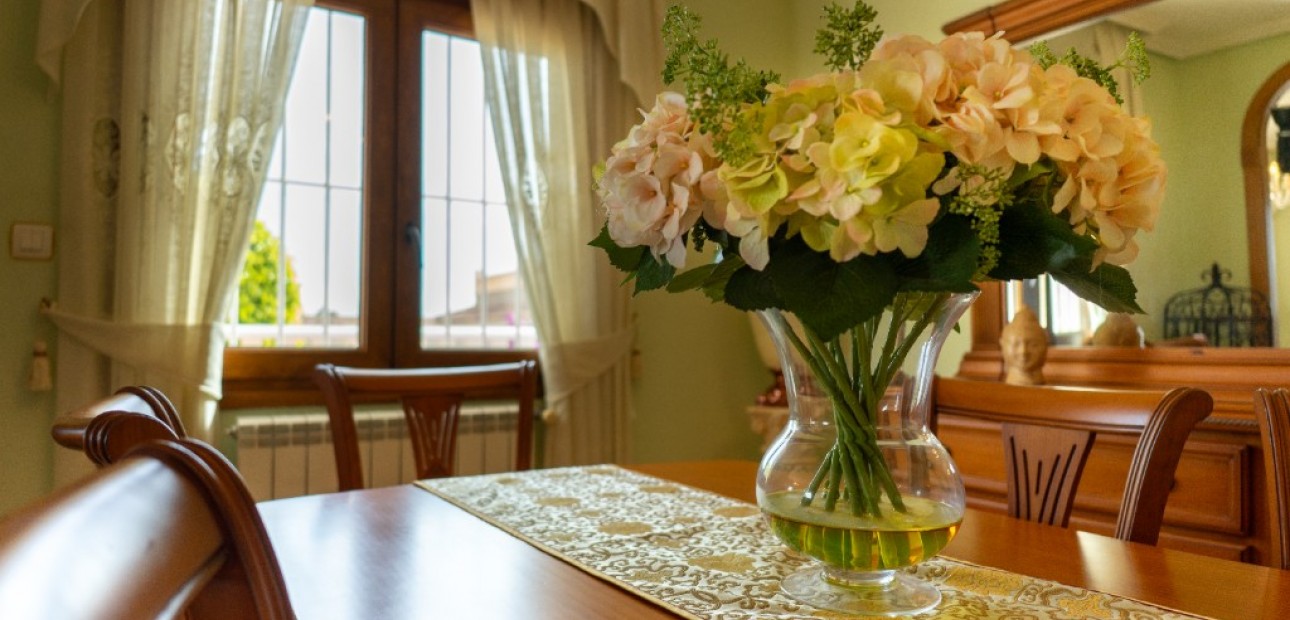 Herverkoop - Villa -
Torrevieja - Los altos