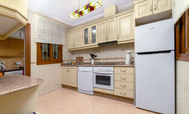 Herverkoop - Villa -
Torrevieja - Los altos