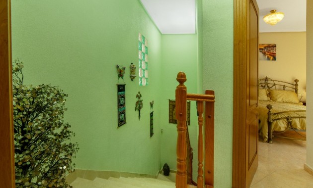 Herverkoop - Villa -
Torrevieja - Los altos