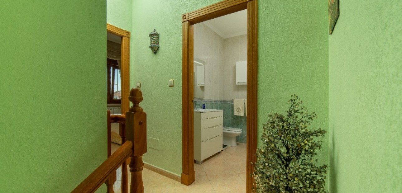 Herverkoop - Villa -
Torrevieja - Los altos