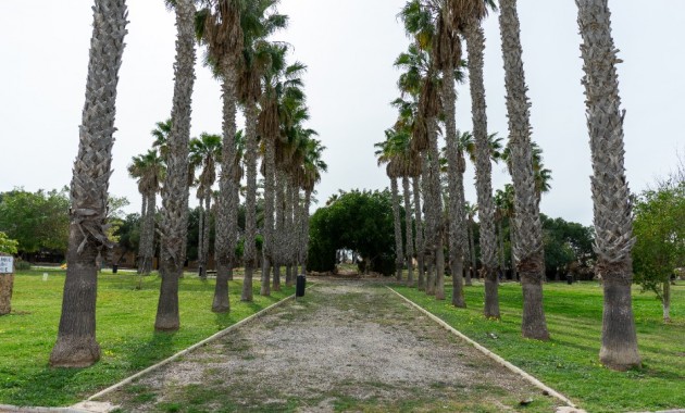 Herverkoop - Villa -
Torrevieja - Los altos